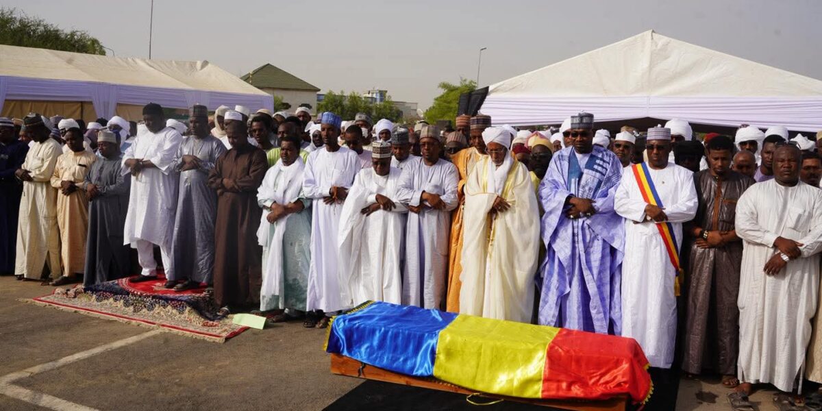 تشييع رسمي وشعبي للنائبة الراحلة حواء عثمان جامع في أنجمينا