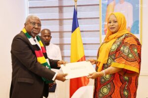 تشاد زيمبابوي | رسائل رسمية رفيعة تعيد تنشيط قنوات التنسيق بين أنجمينا وهراري