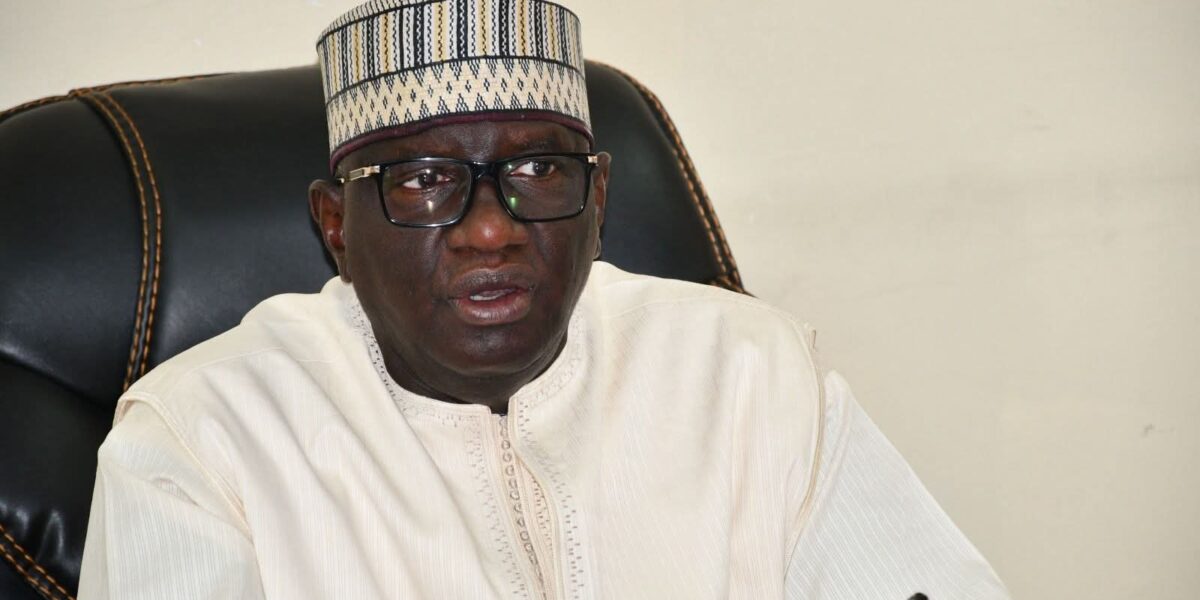 اجتماع أمني رفيع في أنجمينا… تحذير من تجمعات غير مرخّصة وتعزيز التدابير الوقائية