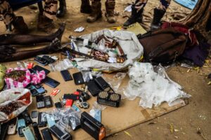 الدرك الوطني في أنجمينا يوقف مشتبهًا به في قضية اتجار بالمخدرات ويضبط مواد وأسلحة