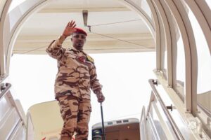 ديبي يتوجه إلى وادي فيرا… تحرك ميداني لاختبار الأمن على حدود ملتهبةت