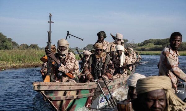 تشاد تُعلن حالة الطوارئ في ولاية البحيرة لمدة 20 يومًا عقب تصاعد التهديدات الأمنية