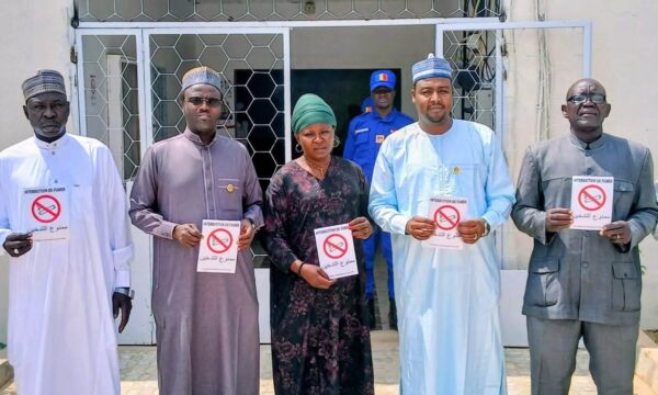 حملة في الدائرة العاشرة بأنجمينا لمكافحة التدخين في الأماكن العامة والإدمان<p dir="rtl"><br><!--/data/user/0/com.samsung.android.app.notes/files/clipdata/clipdata_bodytext_260907_165442_880.sdocx--></p>